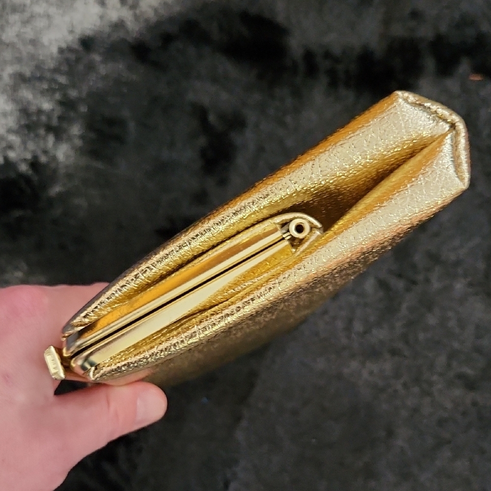 Vintage Elegant Metallic Gold Embossed Clutch EUC - Picture 6 of 6